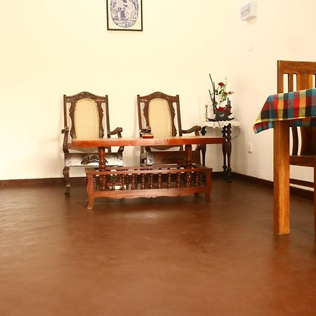 Sun Ground Villa Hikkaduwa Exterior photo