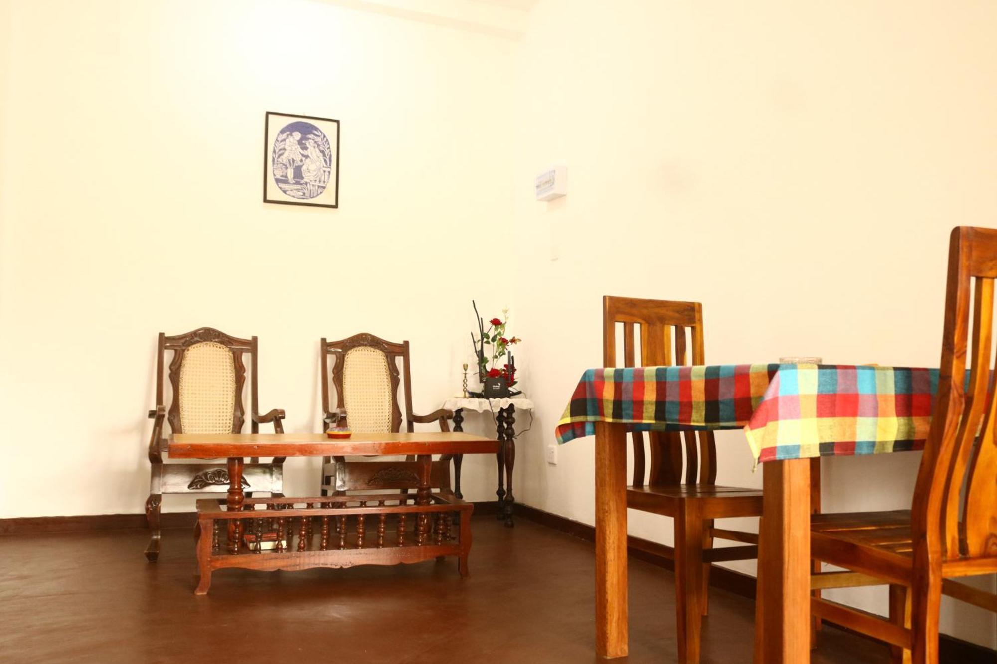 Sun Ground Villa Hikkaduwa Exterior photo